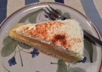 Apfel-Sahne Torte mit Pudding